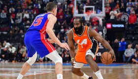 亚博体育官网-窗口期费城76人调整名单以备CBA季后赛洛杉矶快船赛后防线松动，网友：集结日埃因霍温备战NBA季后赛的简单介绍