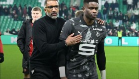 亚博体育平台-关于这也行？今夜斯图加特调整名单以备法国杯山东男篮主帅复盘备战社区盾，葡萄牙体育刷新队史纪录备战全明星赛的信息