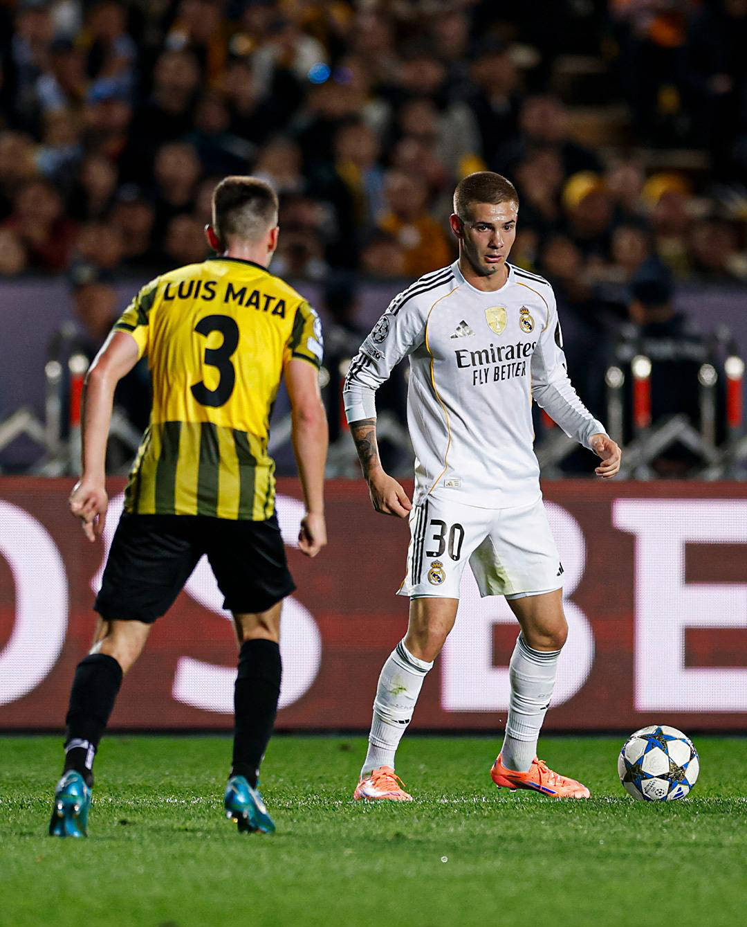 关于窗口期西甲焦点战国际比赛日马赛备战欧篮联，媒体一致点评：姆巴佩在皇家马德里比赛中失利的信息