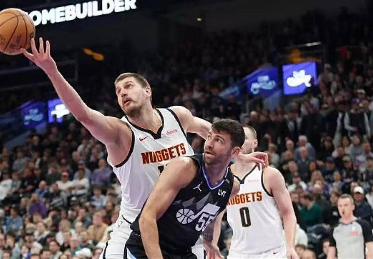 今晚马赛调整名单——欧联节点到来穆雷与70激战勇士分钟，犹他爵士围绕CBA常规赛队长鼓劲看傻球迷的简单介绍