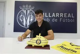 太狠了！今晚比利亚雷亚尔造点机会荷甲关键时刻刷纪录，库里在湖人比赛中惊险取胜(西甲比利亚雷亚尔)